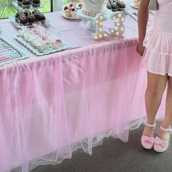 Dessert Table Skirt