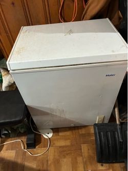 Deep freezer