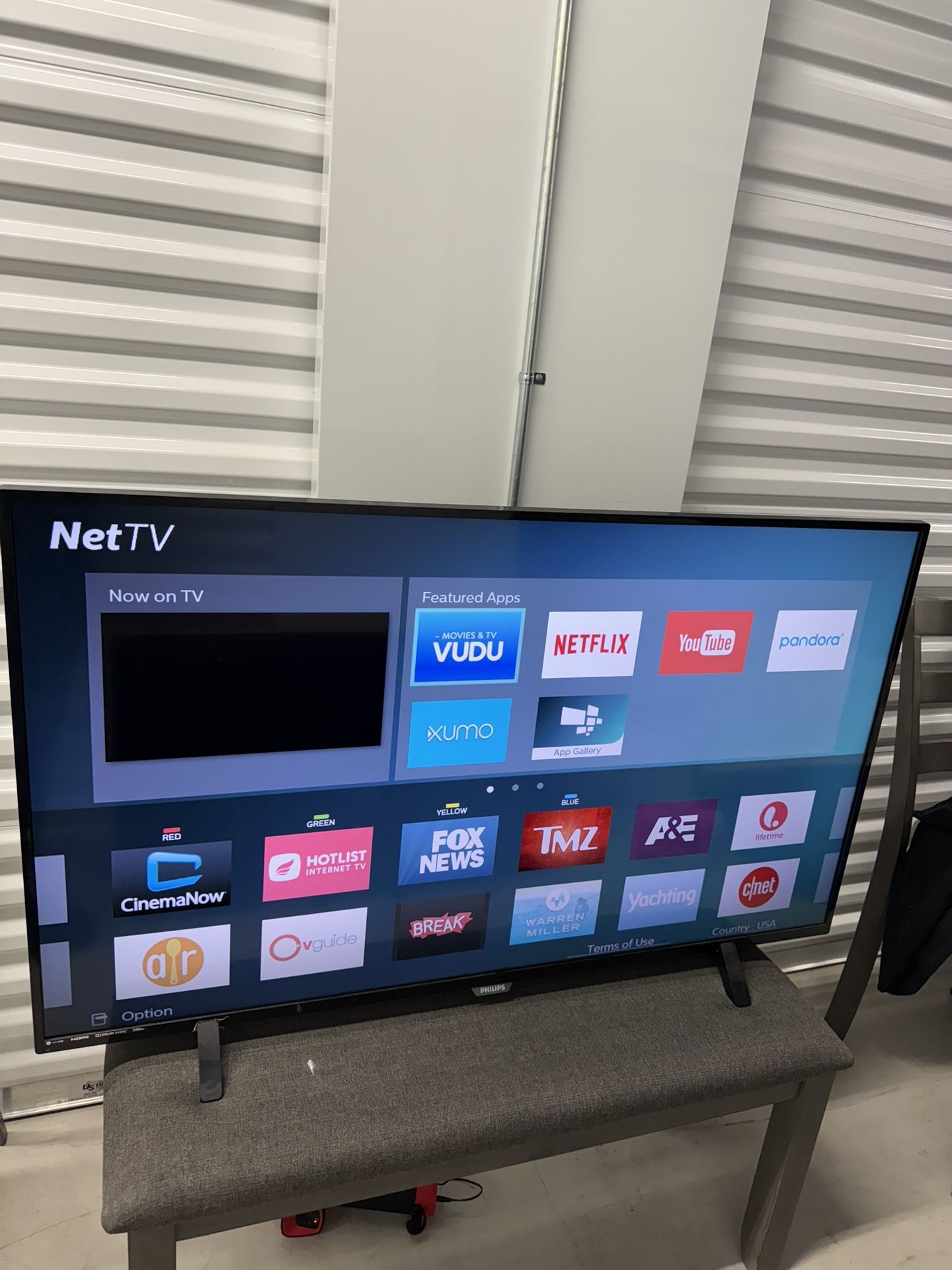  • Philips 50" Class 4K (2160р) Smart LED TV (50PFL5602/F7)