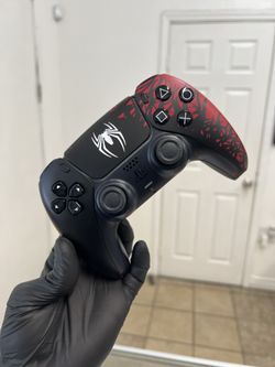 Spiderman PS5 Custom Controller W/ Hall Effect Analogs