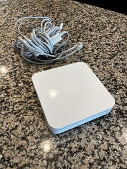 Apple AirPort Extreme Wifi Router