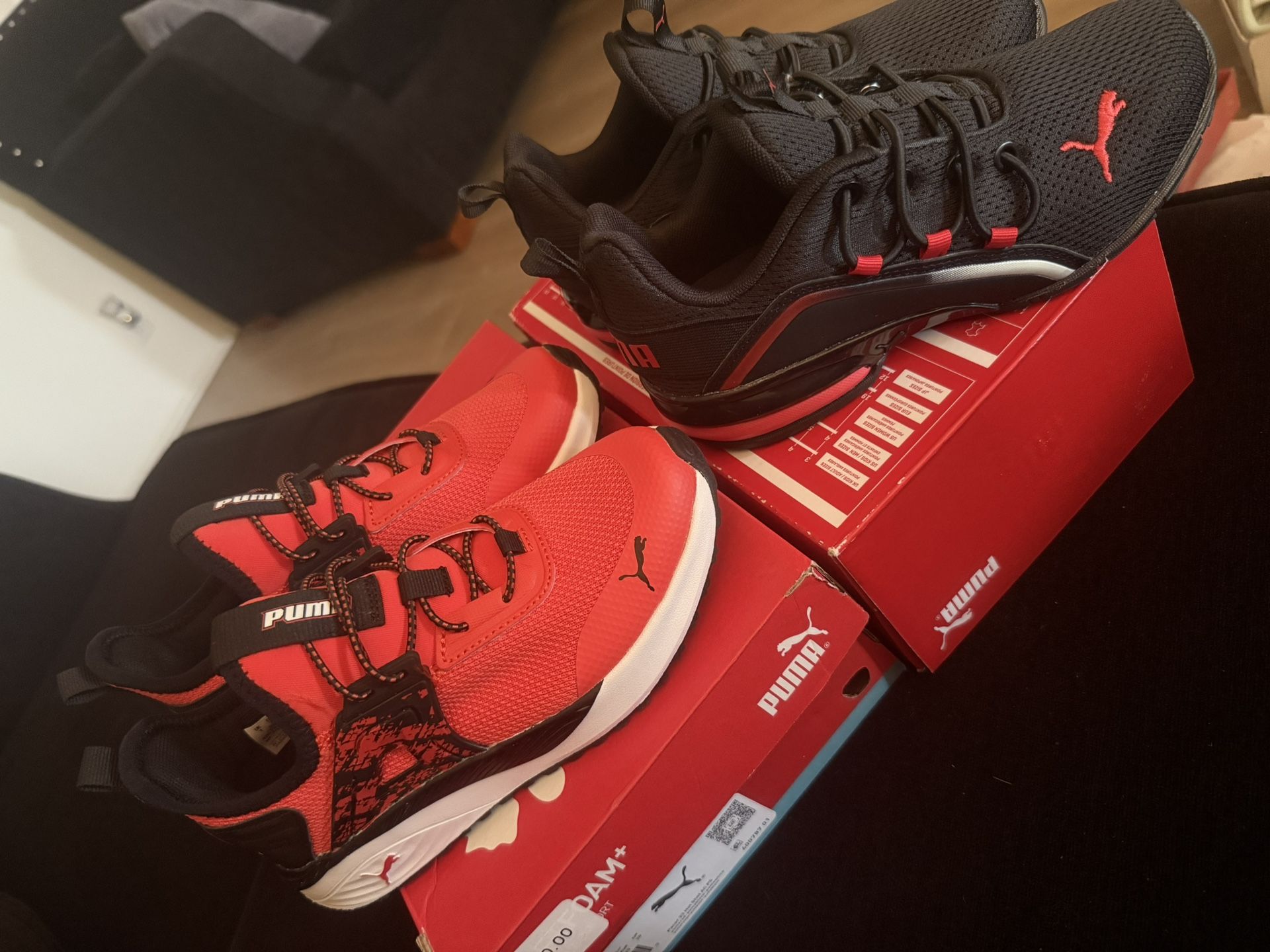 New Boys Puma Size 2c 