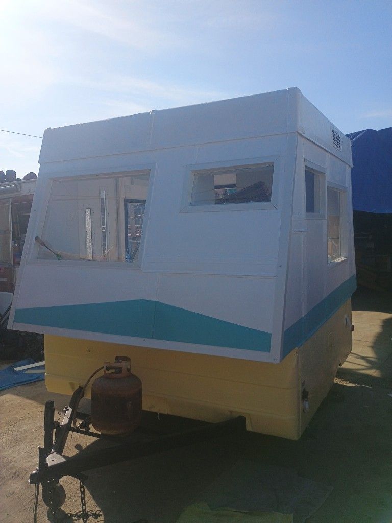 Camper Trailer 9 Ft Tiny Mobile Home CASITA