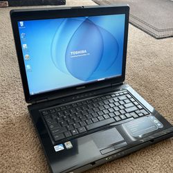Toshiba 15.4” Laptop PC