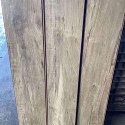 Krono Original - Hampshire Spalted Maple 12 mm T x 8 in. W Waterproof Laminate Wood Flooring