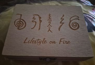 Wooden box