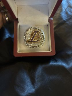 LeBron James Lakers Championship-Replica