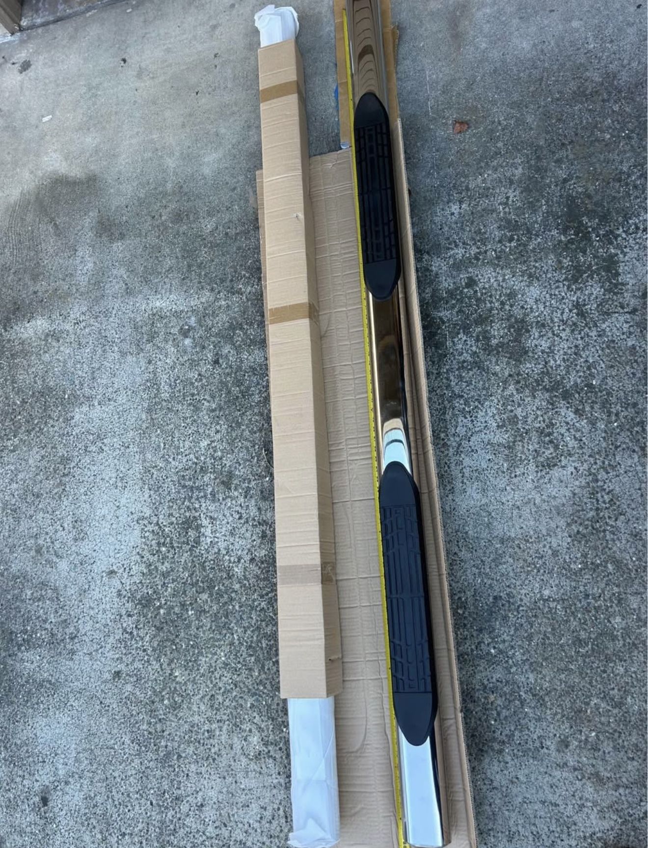 running board / side step / nerf bar