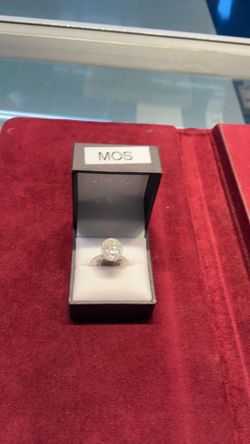 10kt Moissanite