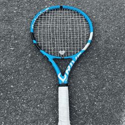 right believe Perfect Your Play with Lightweight Titanium Racquets!