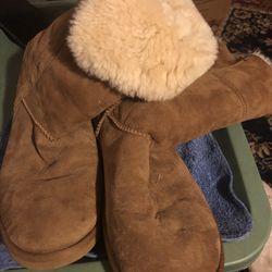 Womens Sheepskin Lined Suede Tall Boots Size 9M