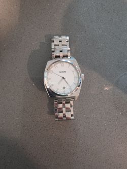 Nixon - The monopoly watch