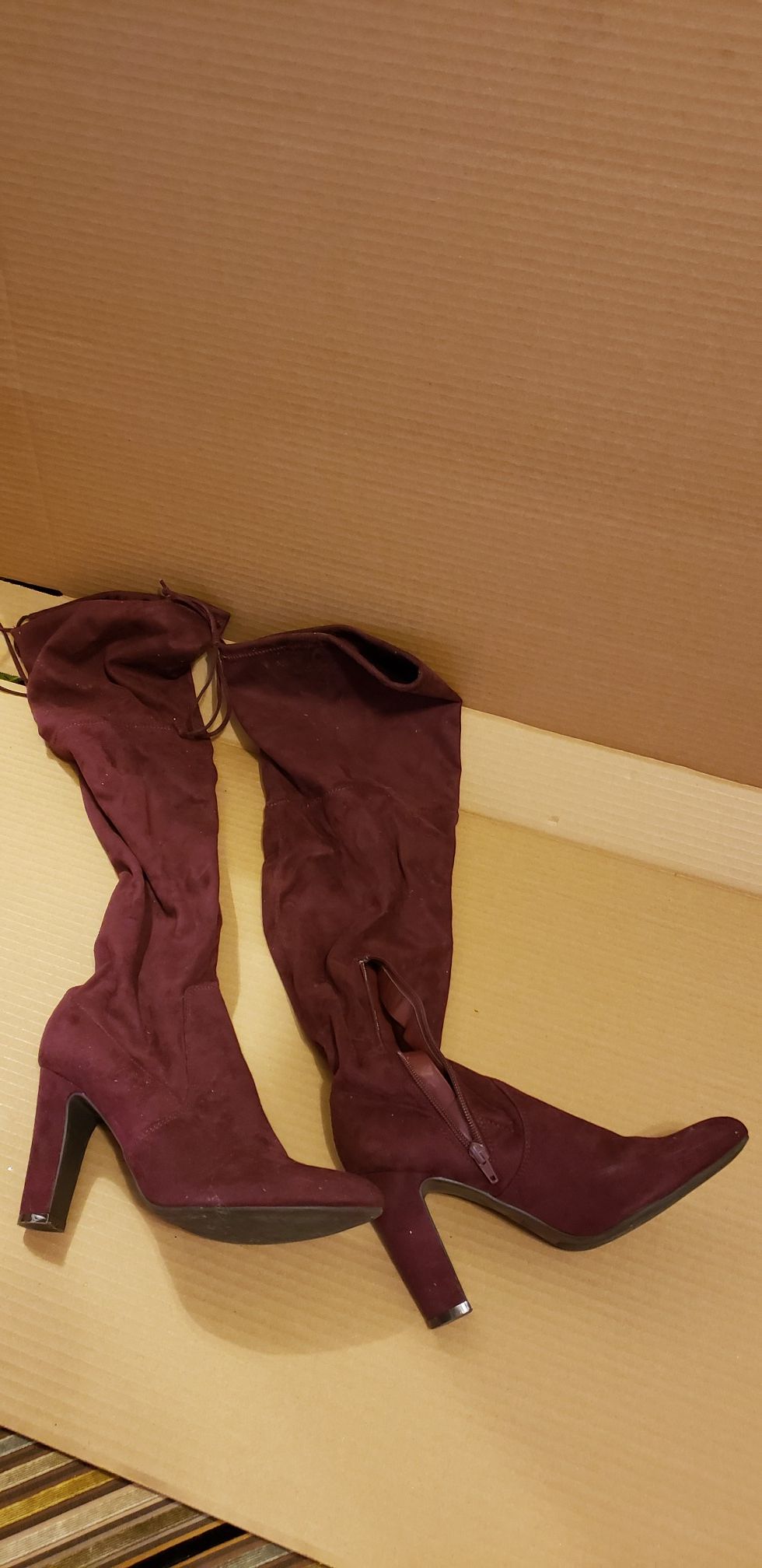 Women's Size 10M Thigh High Boots