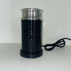 Aeroccino 3 Black Nespresso Milk