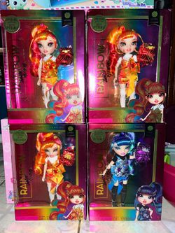 Rainbow High Junior High Special Edition Laurel De'Vious – 9-inch Posable Fashion Doll with Accessories
