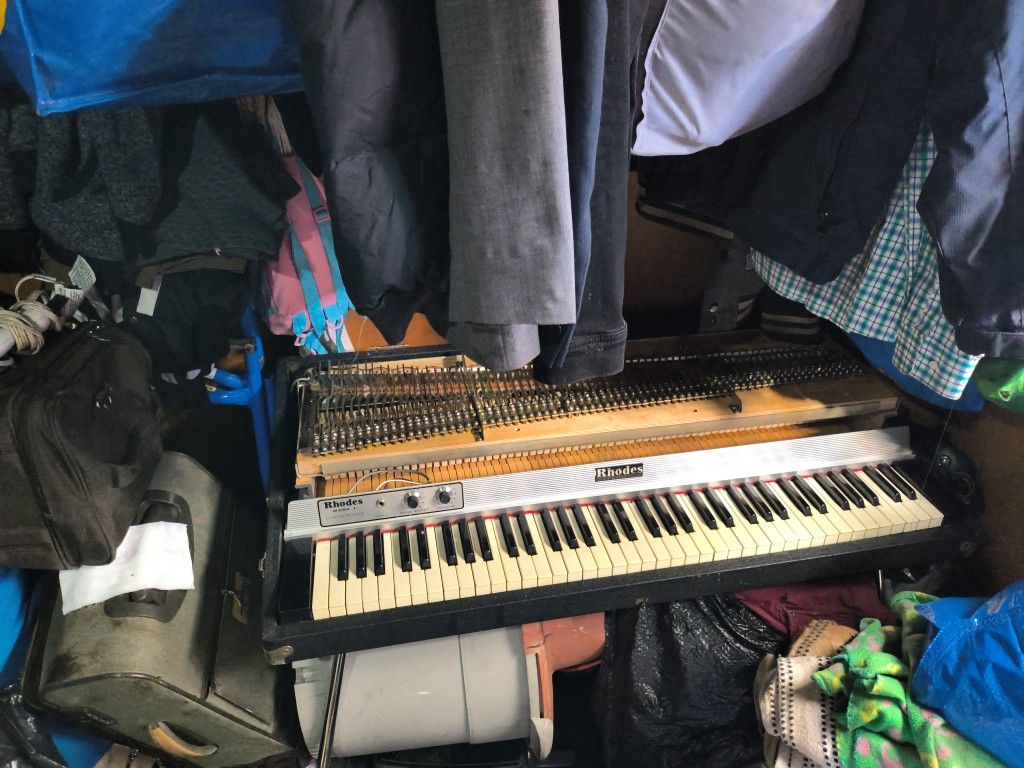 Electric Keyboard With everything.