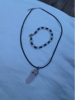 Bracelet and stone pendant necklace set