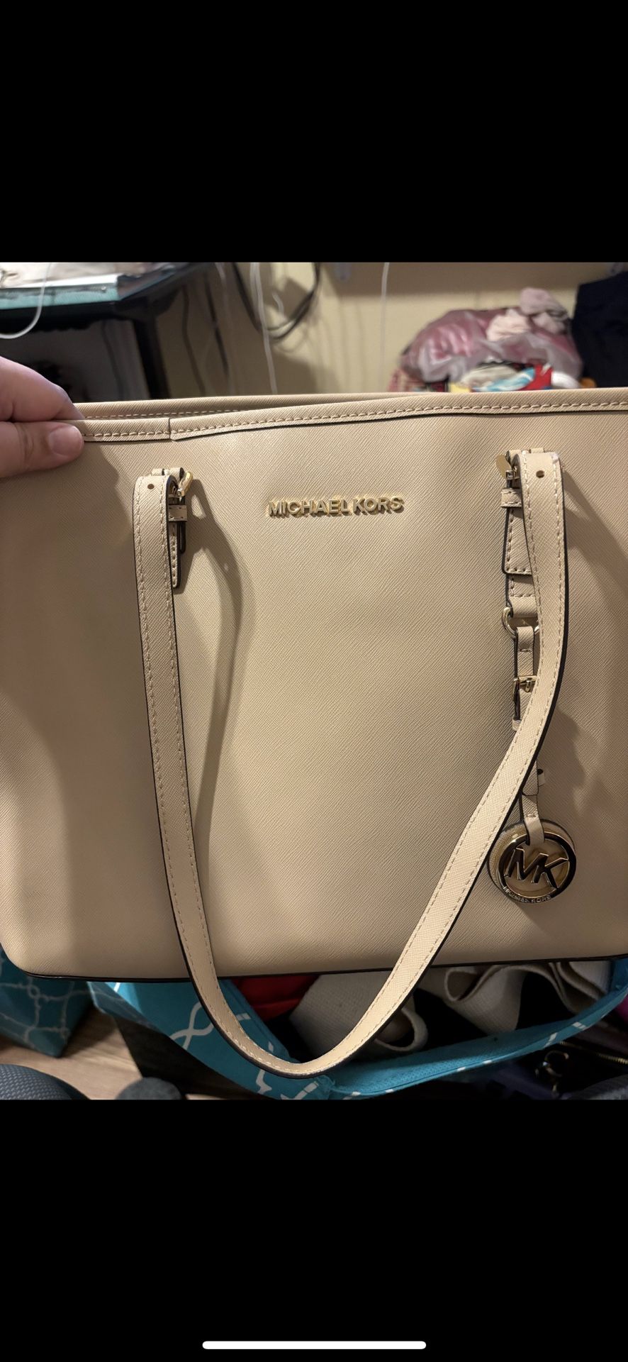 Shoulder bag
