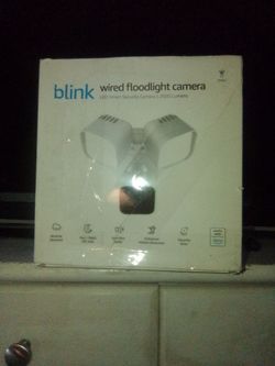 BLINK WIRED FLOODLIGHT CAMERA
