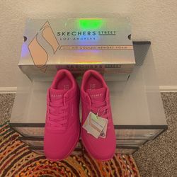 Skechers Women’s Uno-Night Shade Sneakers - Air Cooled Memory Foam- Size 6.5