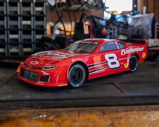 Losi 1/12 Chevrolet ZL1 Asphalt Late Model Grom AWD RTR On-Road Car (Budweiser) w/2.4GHz Transmitter, Battery, & Charger