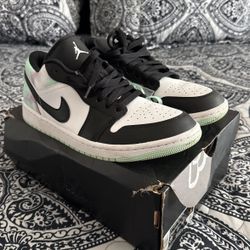 Air Jordan 1 Low SE