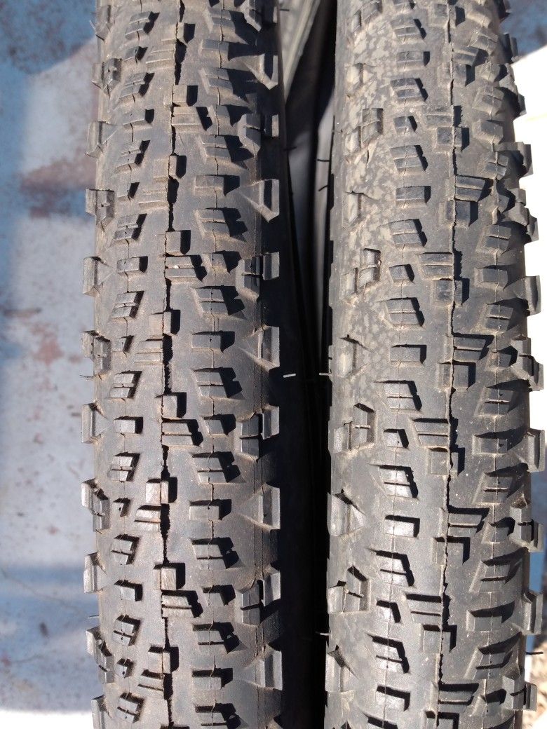 New 700 Size And 29 Inch Size Bicycle Tires