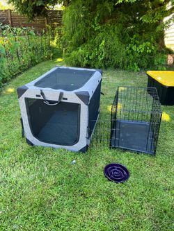 Collapsible kennel and crate