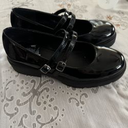 Mary Jane Style Shoes From SODA Size 9