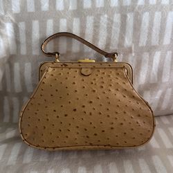 Vintage Rare Sam’s fifth Avenue Ostrich leather handle bag
