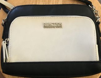 Reaction by Kenneth Cole - blk/white $20