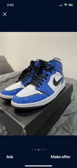 Jordan 1 Signal SE