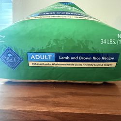 Blue Buffalo Lamb And Brown Rice Adult Dog Food 