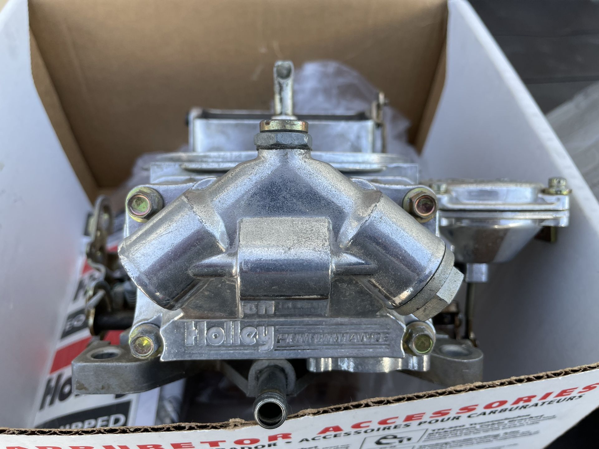 Holley carburetor 03310S 4160 750CFM for Sale in Tijuana, Baja