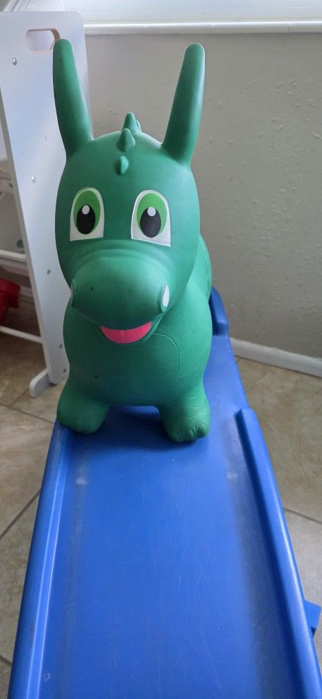 Bouncy Dino