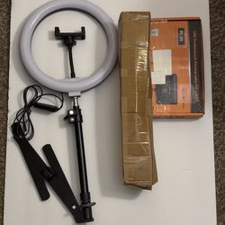 Lot Of 2 USB Ring Soft Light NEW