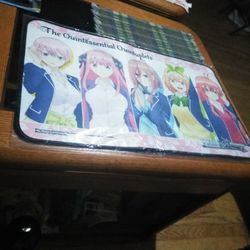 Weis Schwartz Playmat The Quintessential Quintuplets New In Wrapper Mint Condition