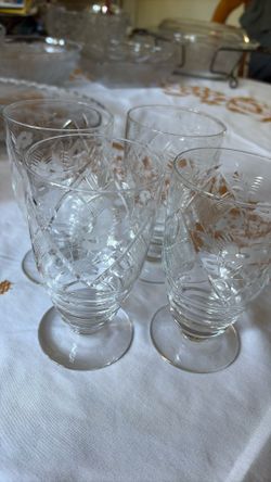 4 Glasses