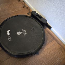 Bluetooth Floor Vacuum 