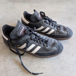 Adidas Samba (Size 9 Mens)