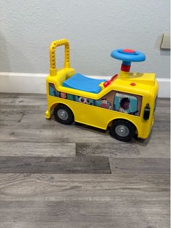 Toddler ride on school bus