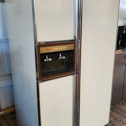 Amana Refrigerator- Amana Refrigerador