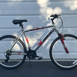 Mountain Bike MGX Tires 26 Frame 20”