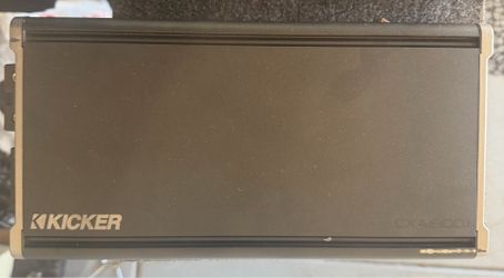 Used kicker 2 channel amp