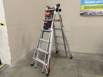 NEW! LITTLE GIANT Leveler 2.0 300lb Load Capacity Telescoping Multi-Position Ladder