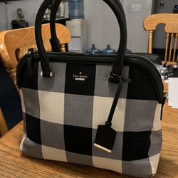 Kate Spade New York Plaid Stripe Black / White Bucket Medium Purse Very Clean Inside Material