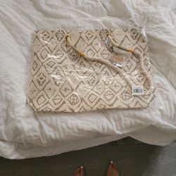 Karma Large Beach Tote In Cream Color