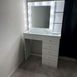 Makeup Vanity