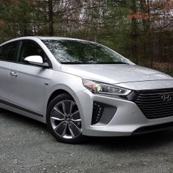 2017 Hyundai Ioniq Hybrid