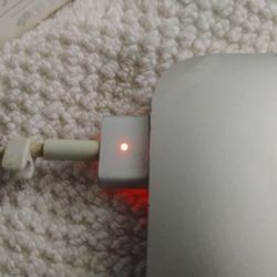 Apple Laptop Charger/ Apple Earbuds